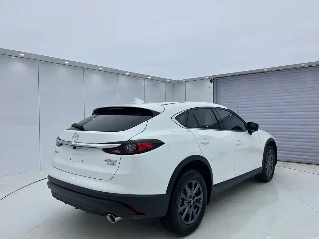 Mazda CX-4 — фото 3
