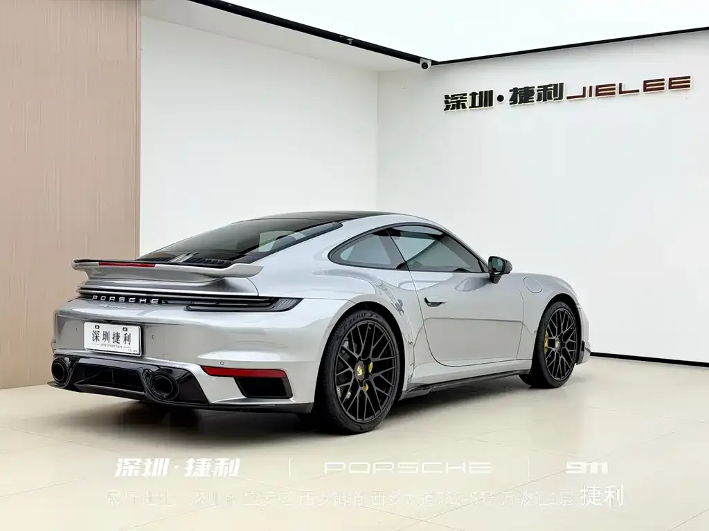 Porsche 911 2023 из CN, фото 3