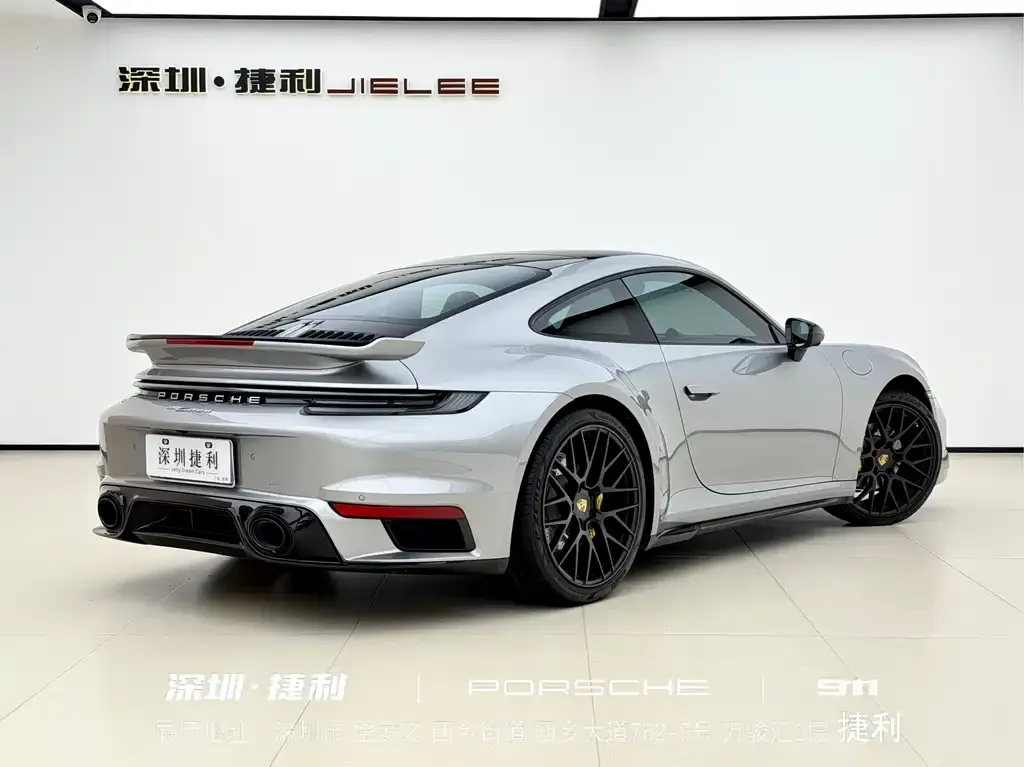 Porsche 911 2023 из CN, фото 9