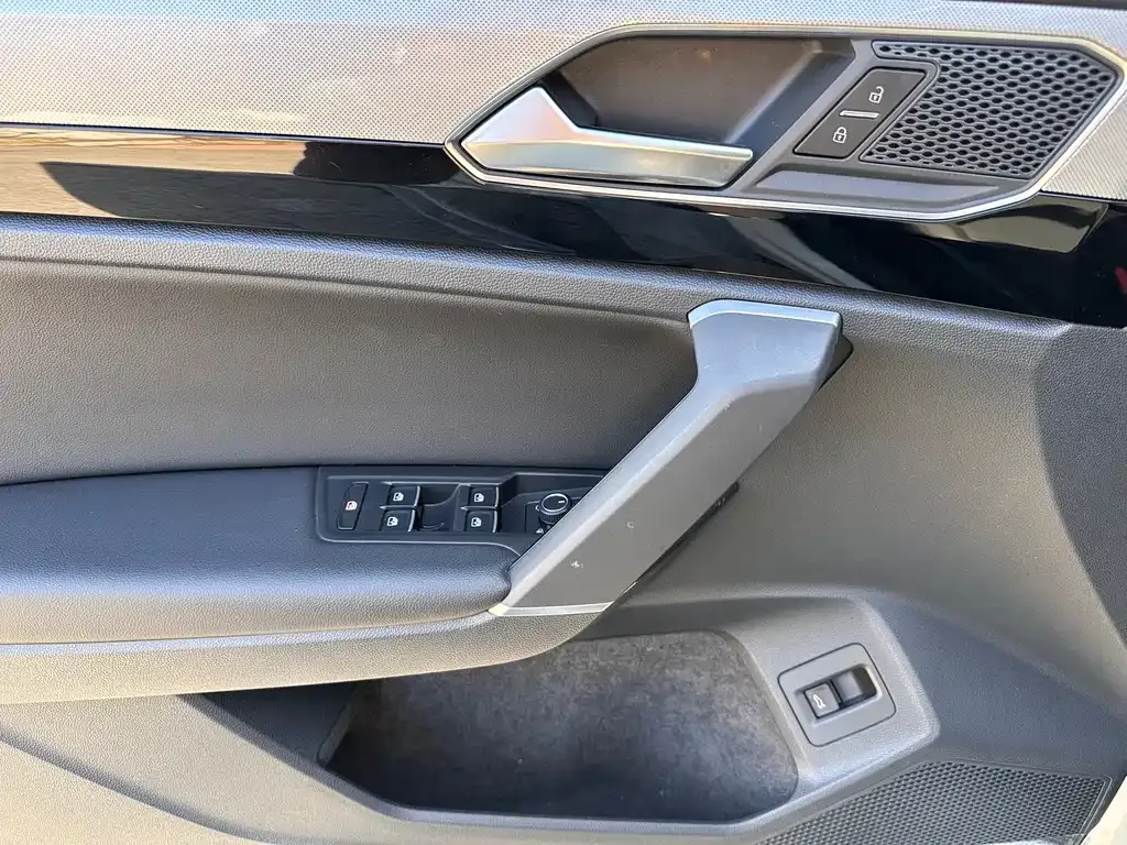 Volkswagen Tayron 2022 из CN, фото 10