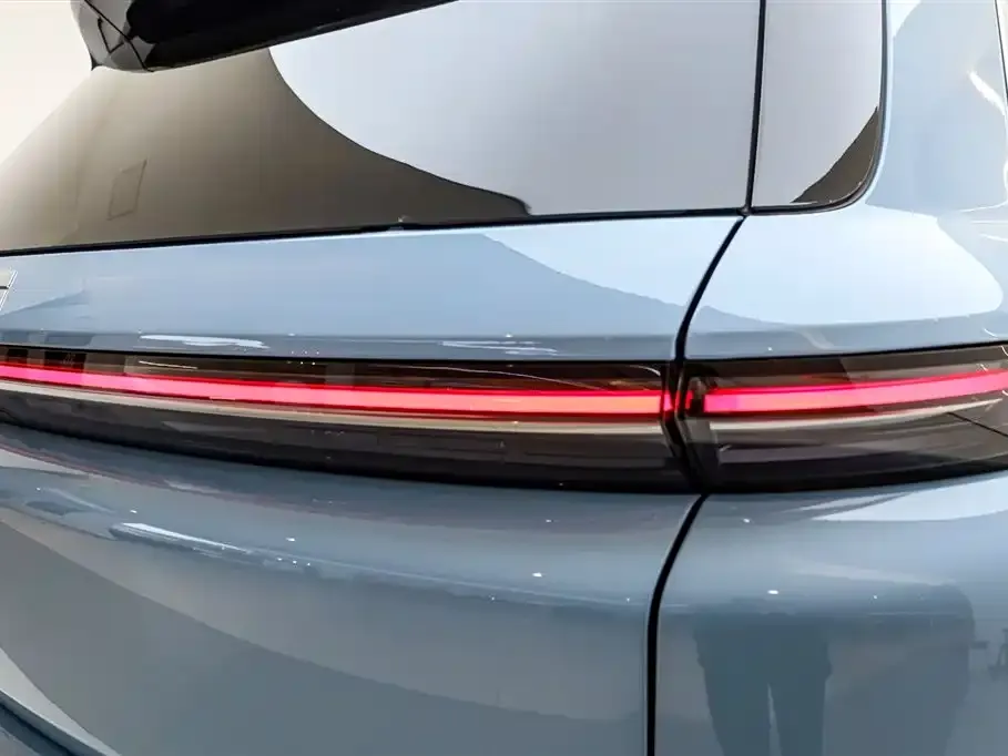 Li Auto L8 2025 из CN, фото 7