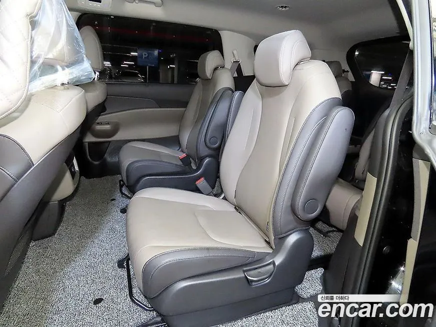 Kia Carnival 2025 из KR, фото 8