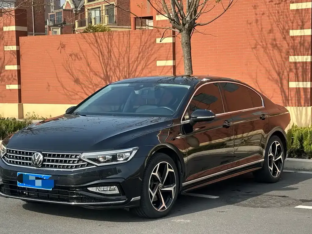 Volkswagen Magotan 2023 из CN, фото 8