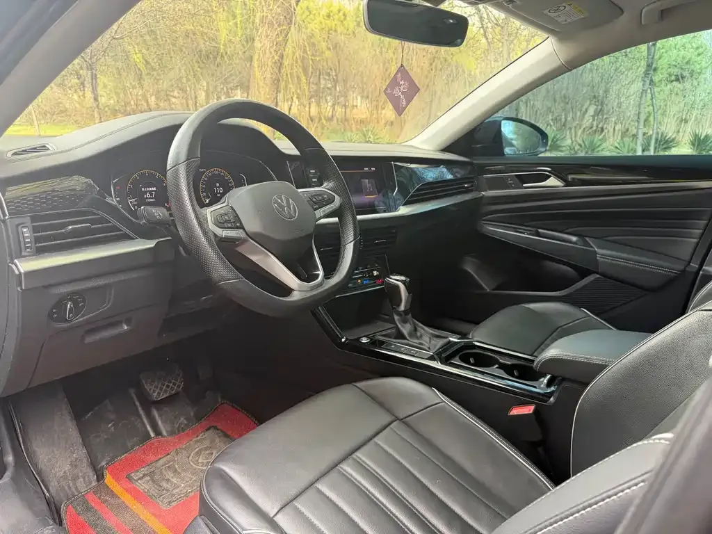 Volkswagen Passat — фото 6