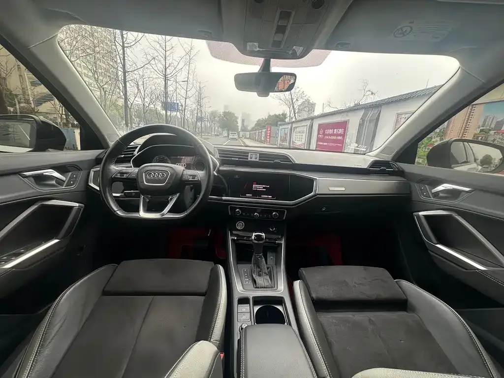 Audi Q3 2022 из CN, фото 10