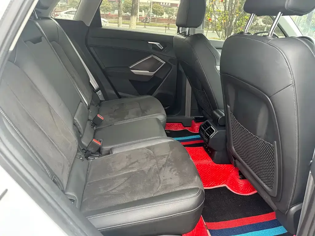 Audi Q3 2022 из CN, фото 8