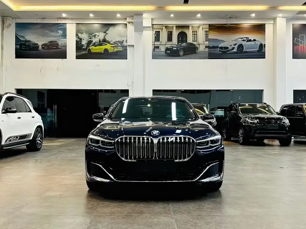 BMW 7 Series 2021 из CN, фото 2