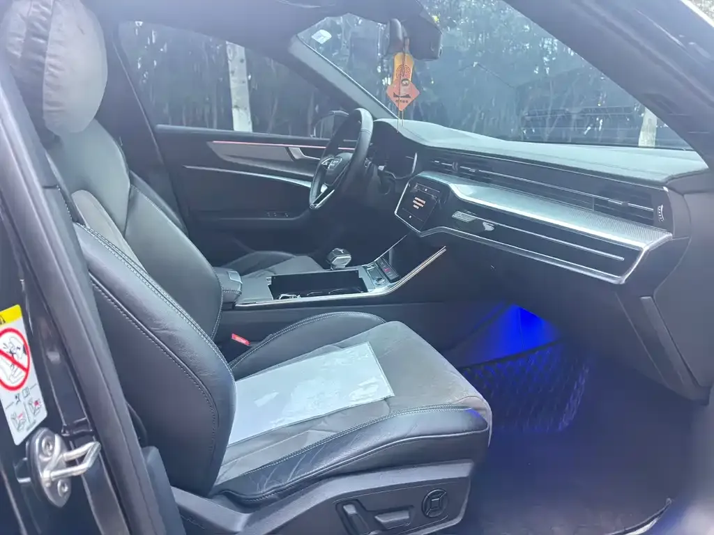 Audi A6L — фото 3