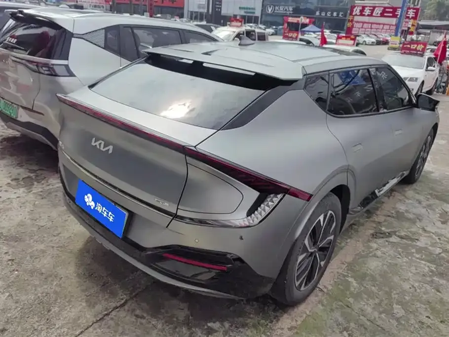 Kia EV6 2023 из CN, фото 8