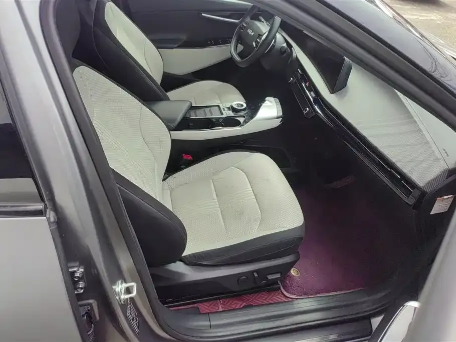 Kia EV6 2023 из CN, фото 5