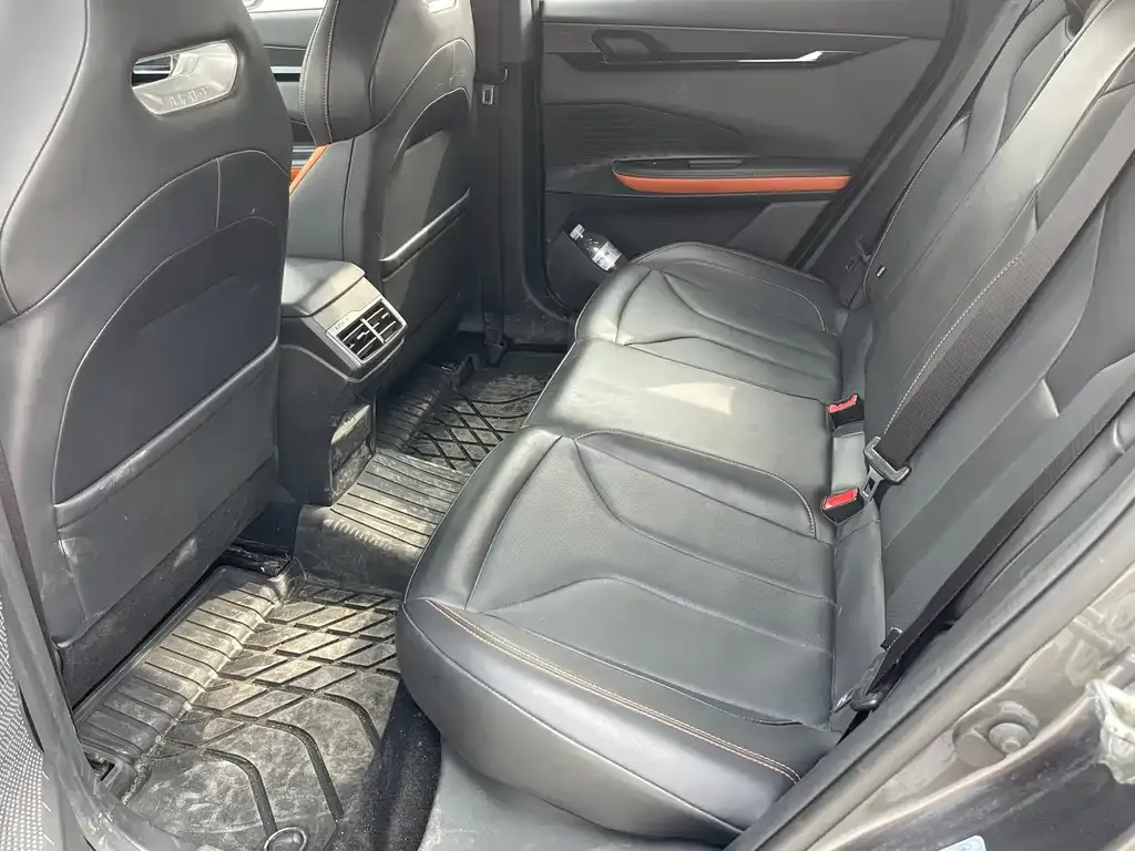Changan UNI-V 2023 из CN, фото 4