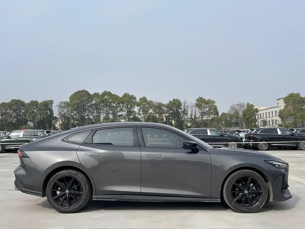 Changan UNI-V 2023 из CN, фото 5