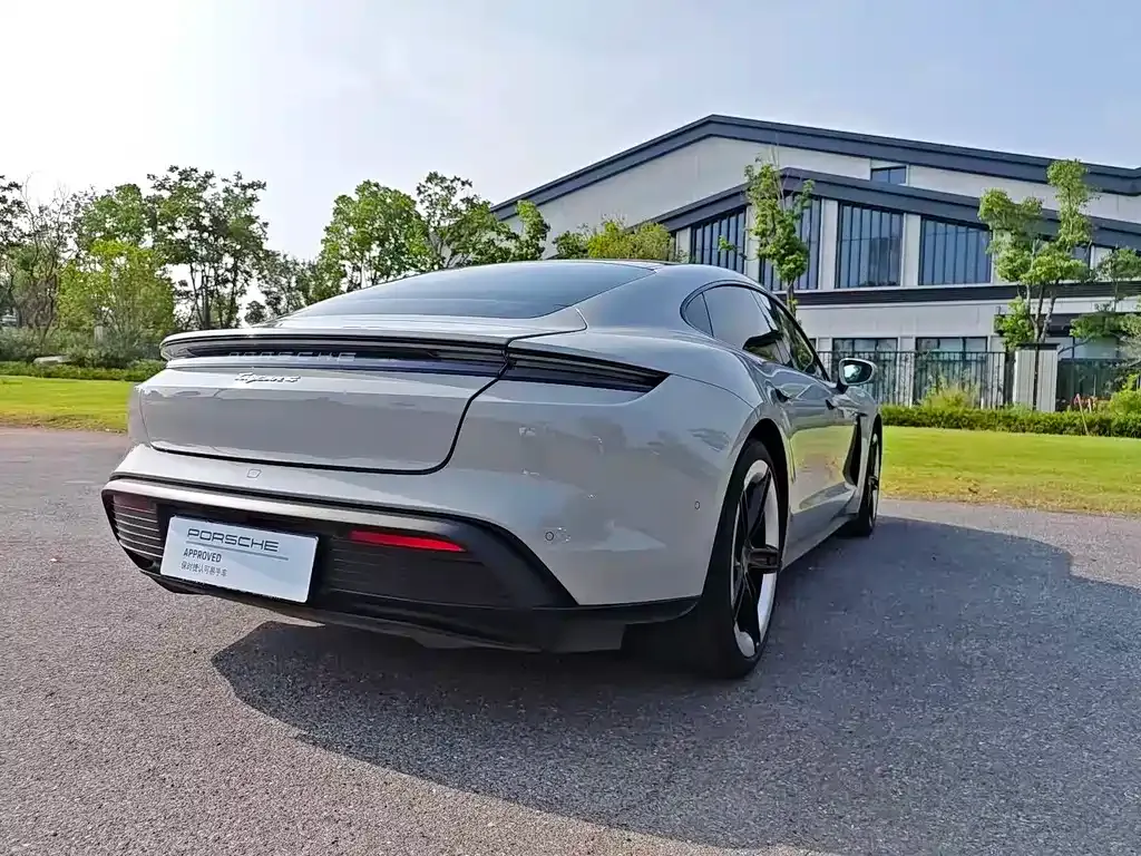 Porsche Taycan 2025 из CN, фото 3