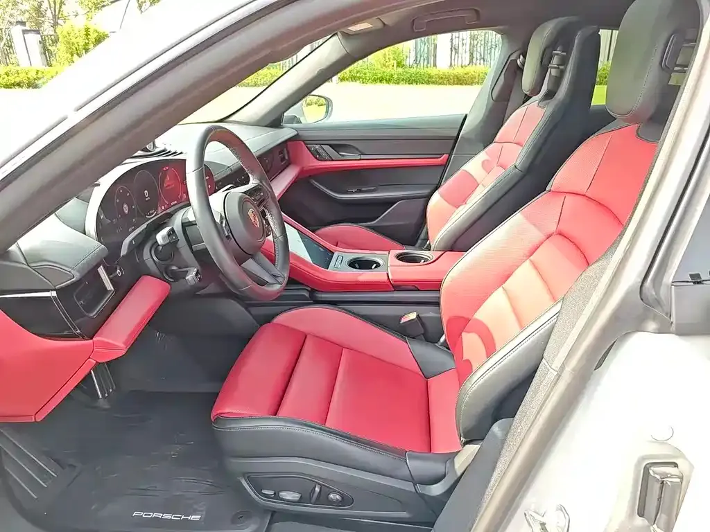 Porsche Taycan 2025 из CN, фото 9