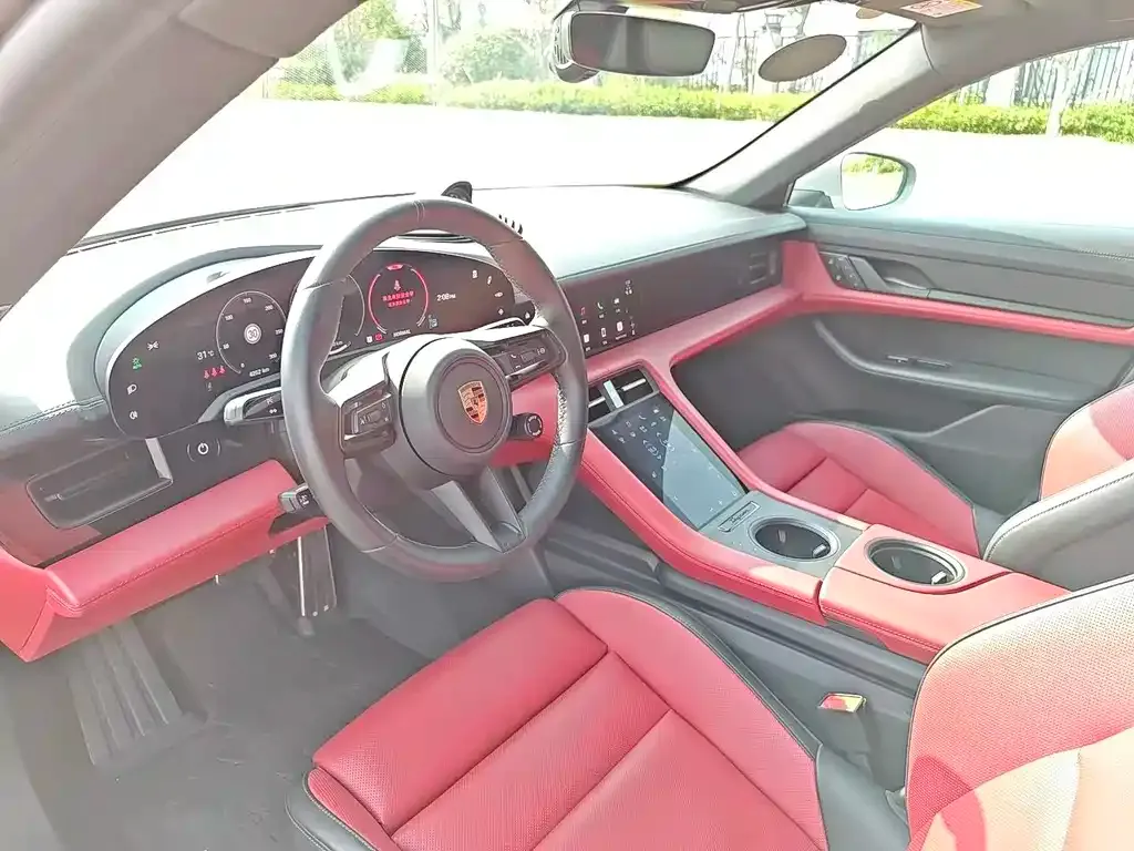 Porsche Taycan 2025 из CN, фото 2