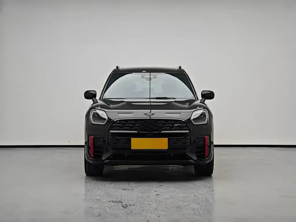 MINI Countryman JCW 2026 из CN, фото 2