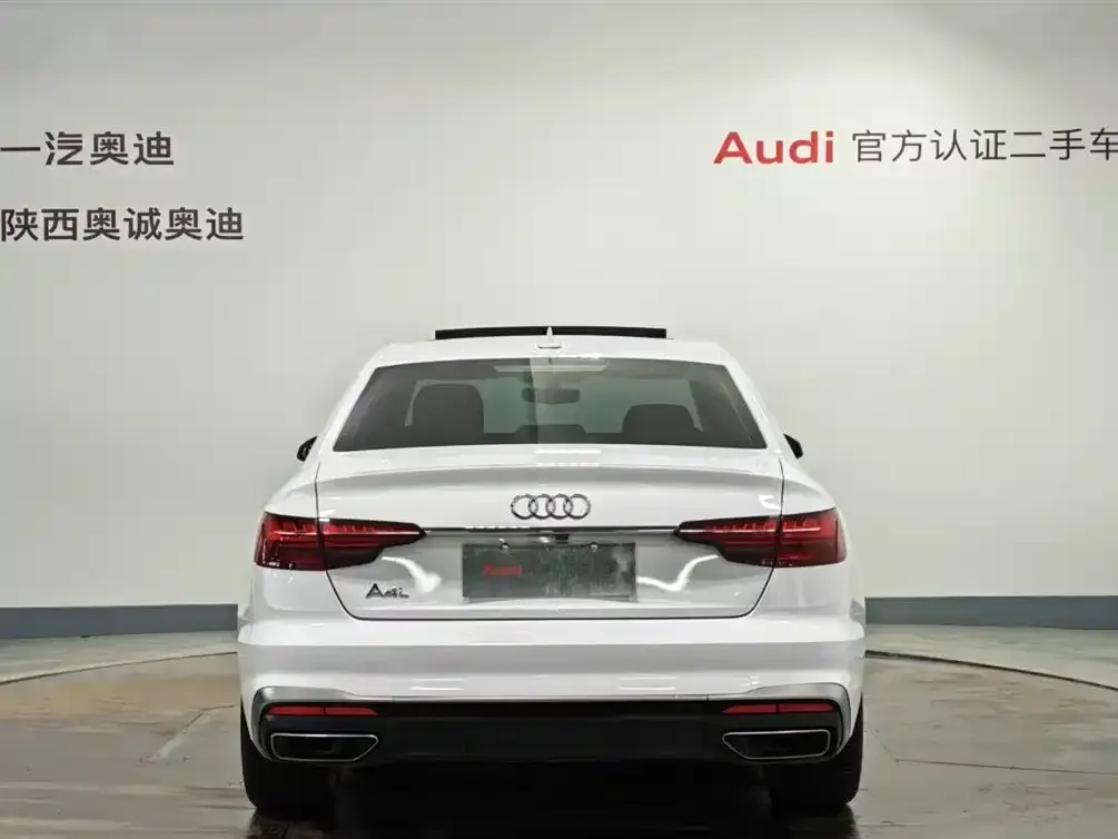 Audi A4L — фото 5