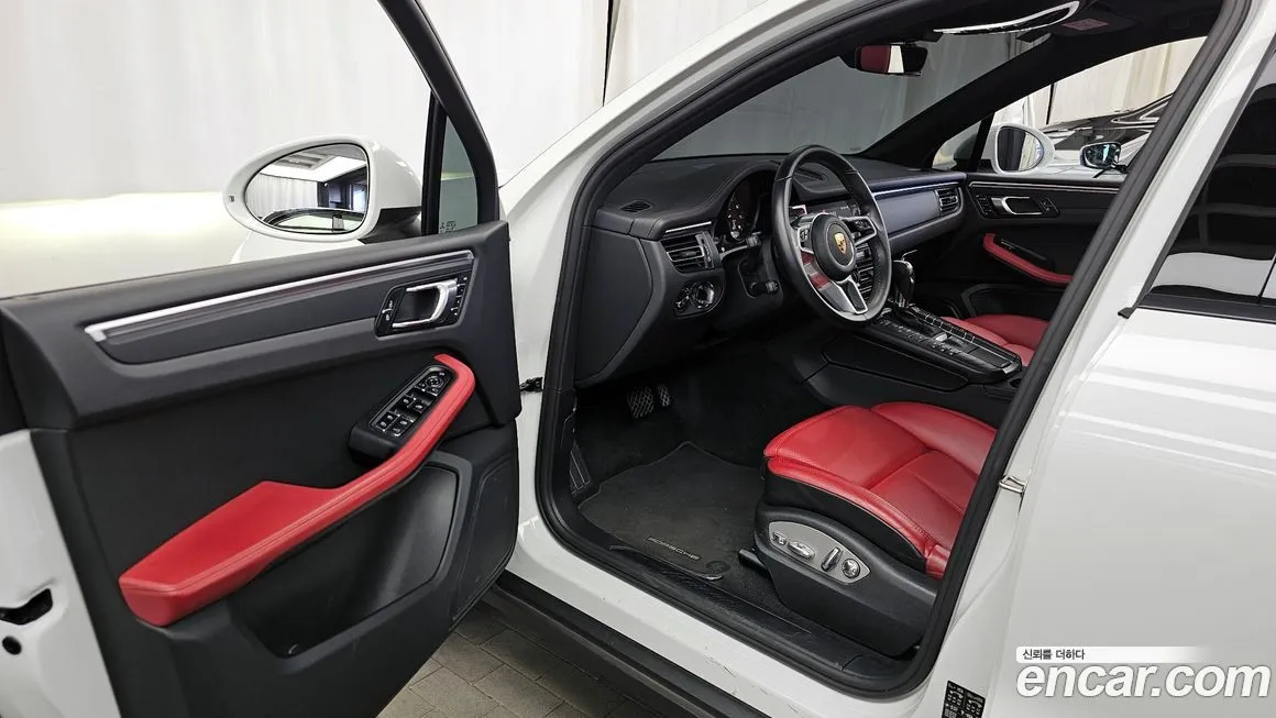 Porsche Macan 2021 из KR, фото 8
