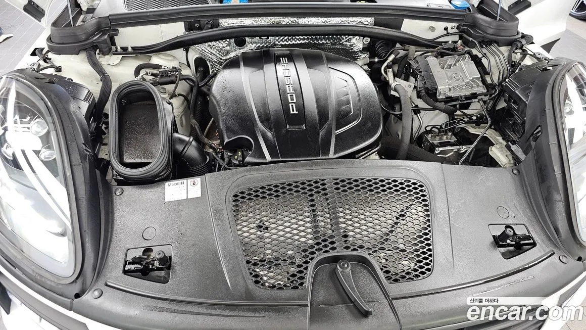 Porsche Macan 2021 из KR, фото 10