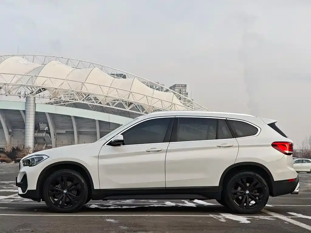 BMW X1 2021 из CN, фото 2