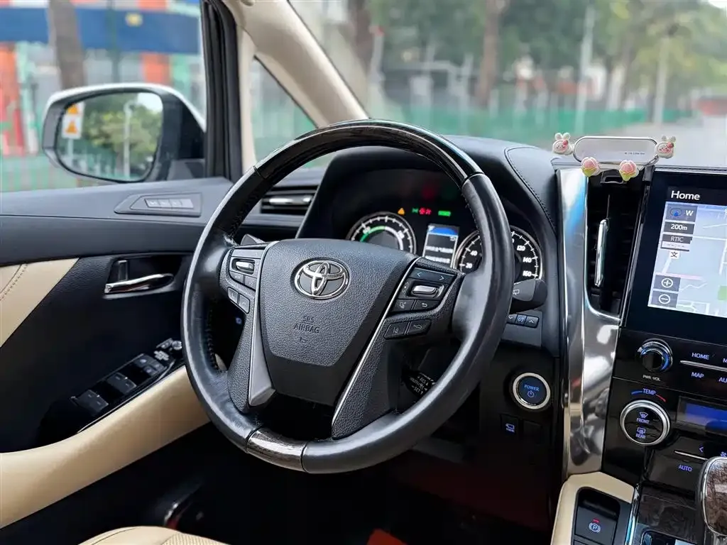 Toyota Alphard 2022 из CN, фото 8
