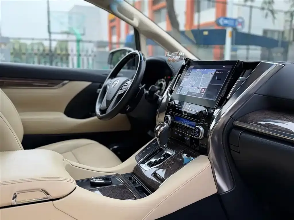Toyota Alphard 2022 из CN, фото 7