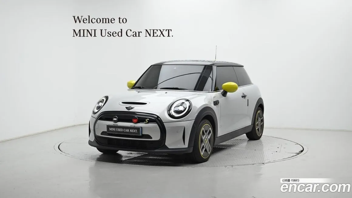 Mini Cooper — фото 1