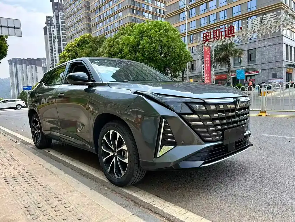 Changan UNI-Z 2025 из CN, фото 8