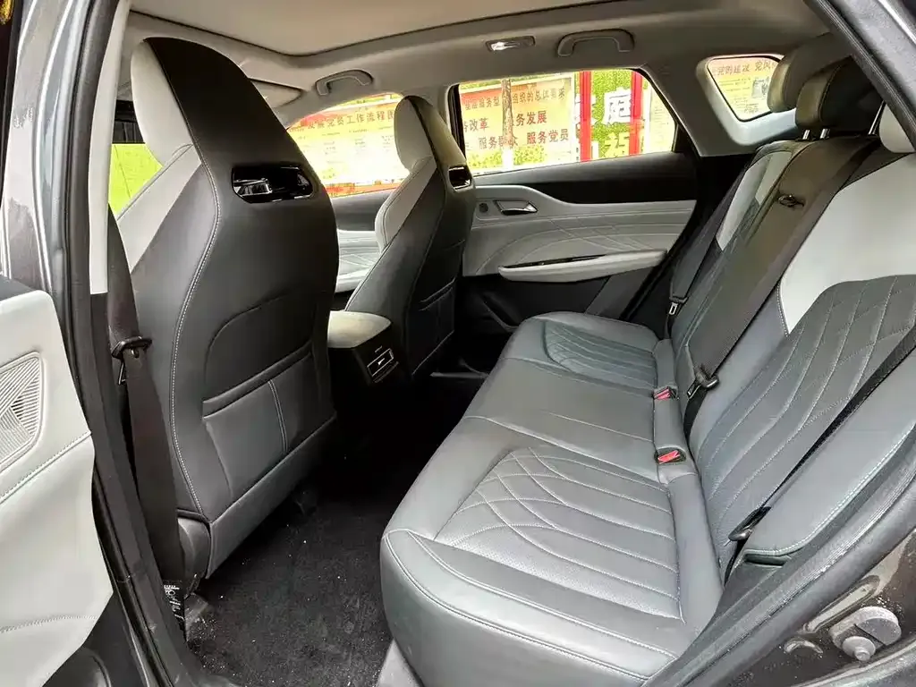 Changan UNI-Z 2025 из CN, фото 3
