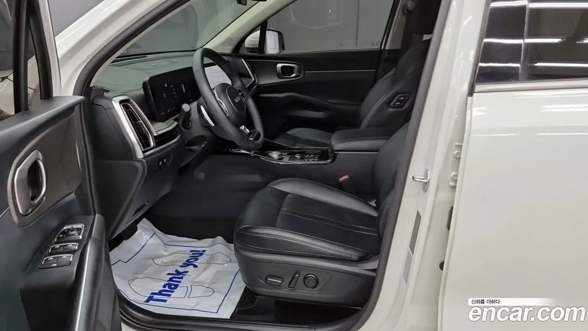 Kia Sorento — фото 6