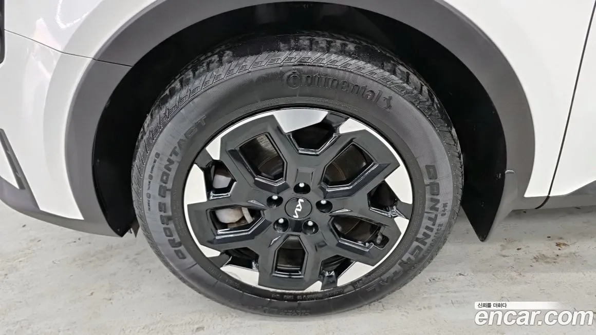 Kia Sorento — фото 7
