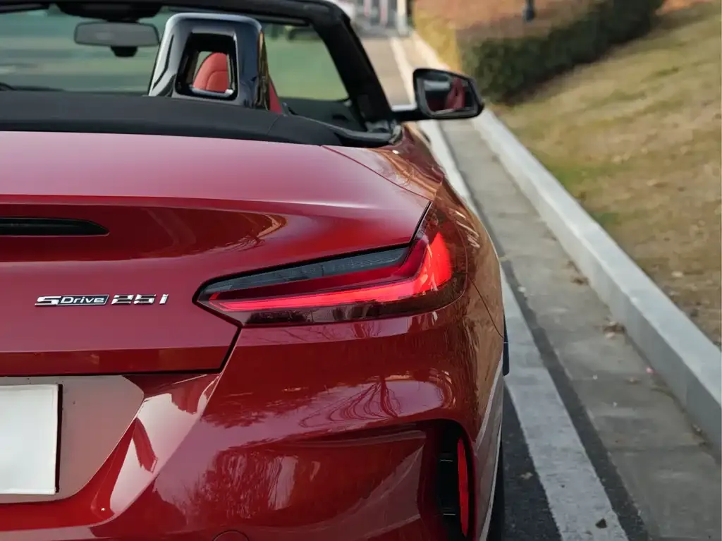 BMW Z4 2023 из CN, фото 2