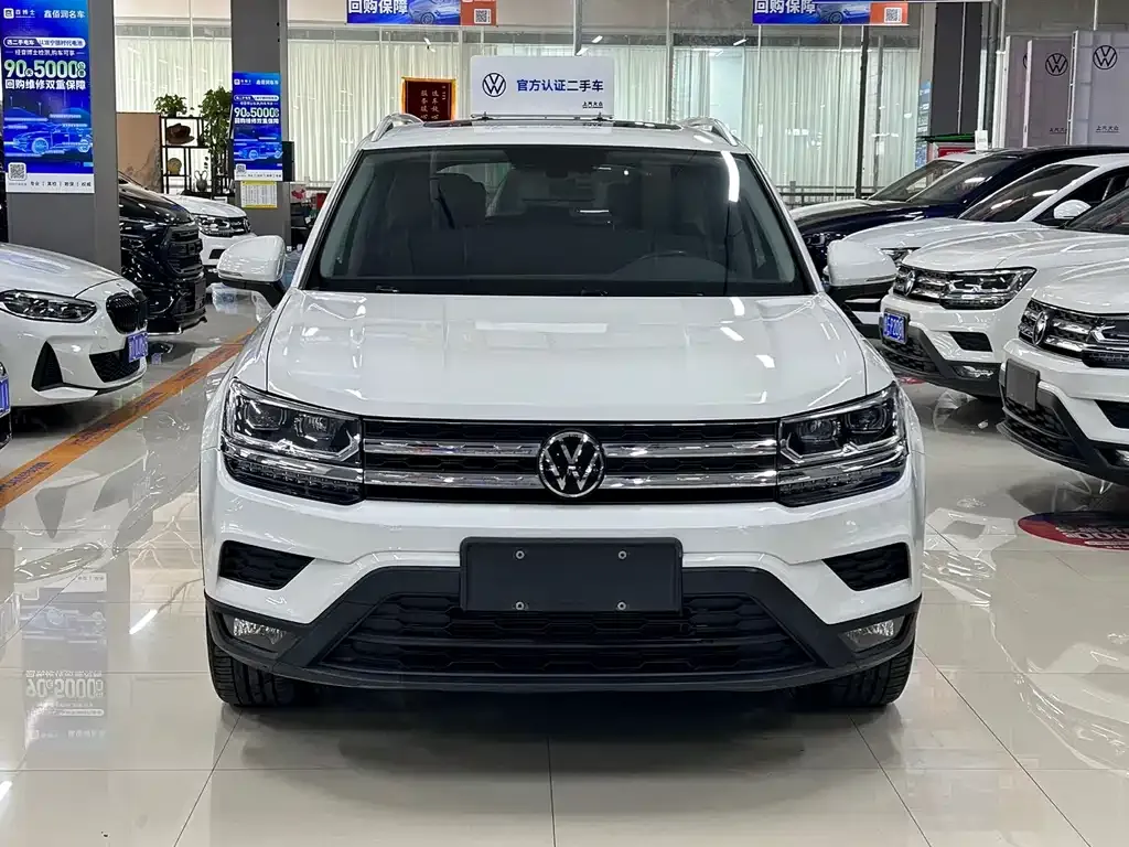 Volkswagen Tharu — фото 5