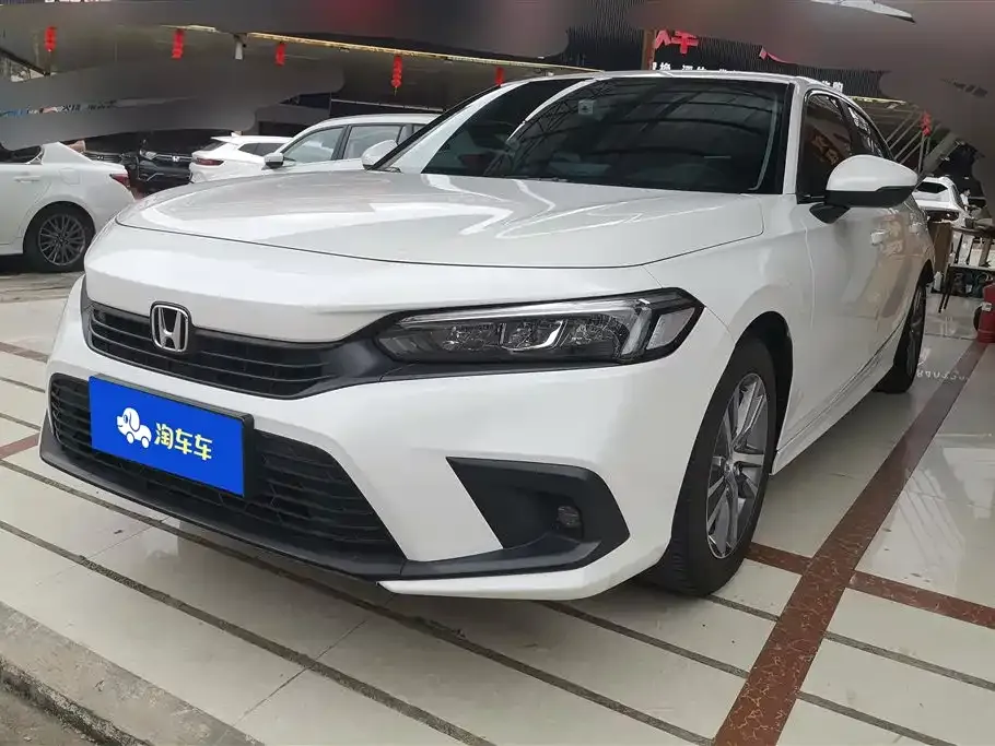 Honda Civic — фото 1