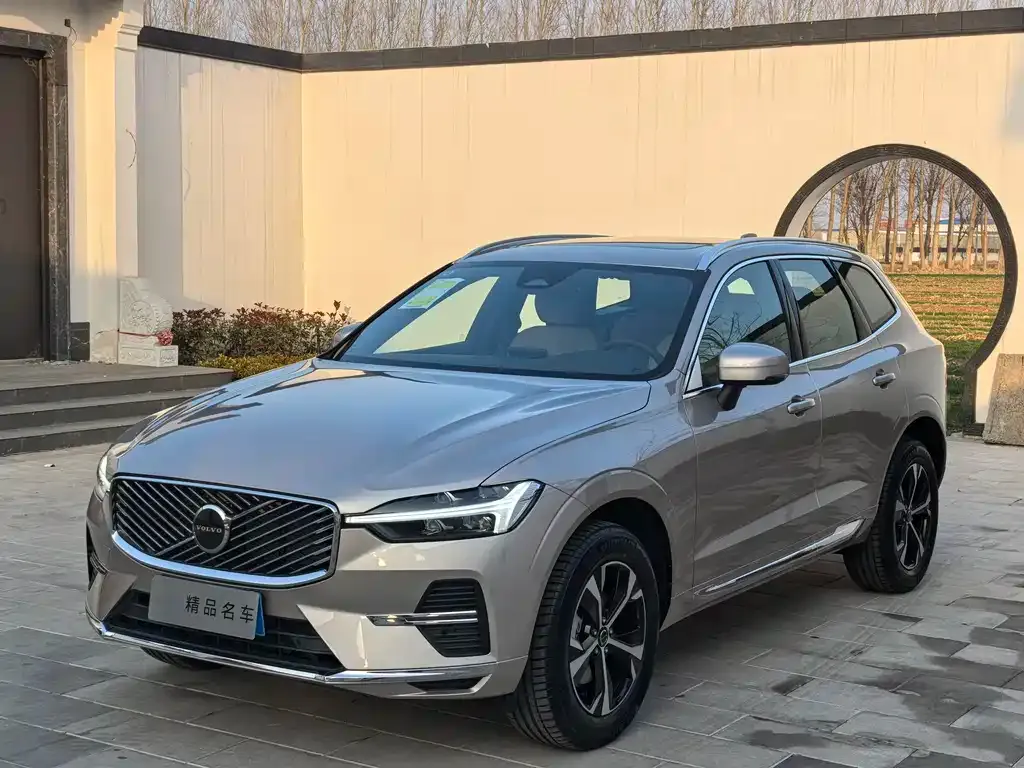 Volvo XC60 2025 из CN, фото 1