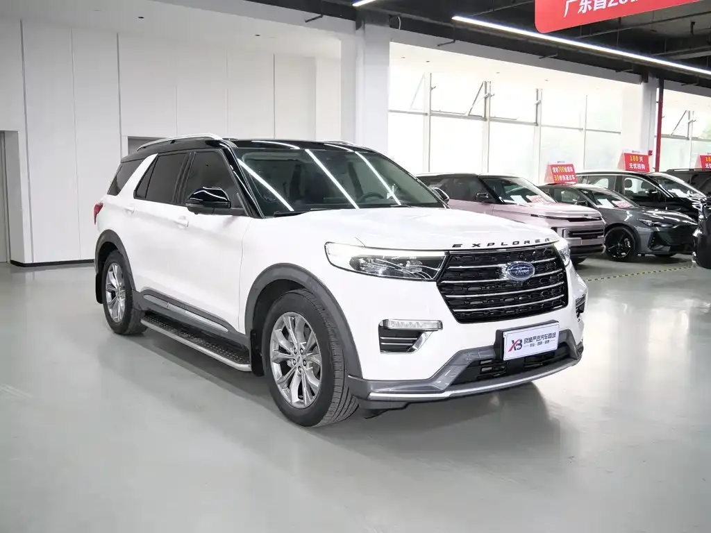 Ford Explorer 2021 из CN, фото 4