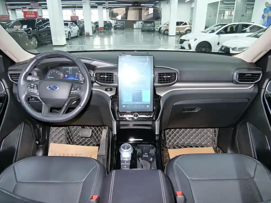 Ford Explorer 2021 из CN, фото 7