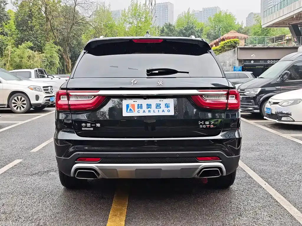 Hongqi HS7 — фото 5