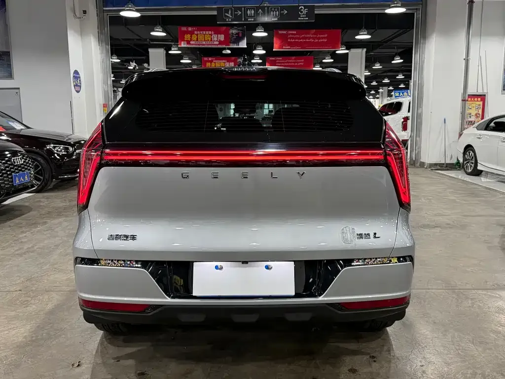 Geely Boyue L 2025 из CN, фото 5