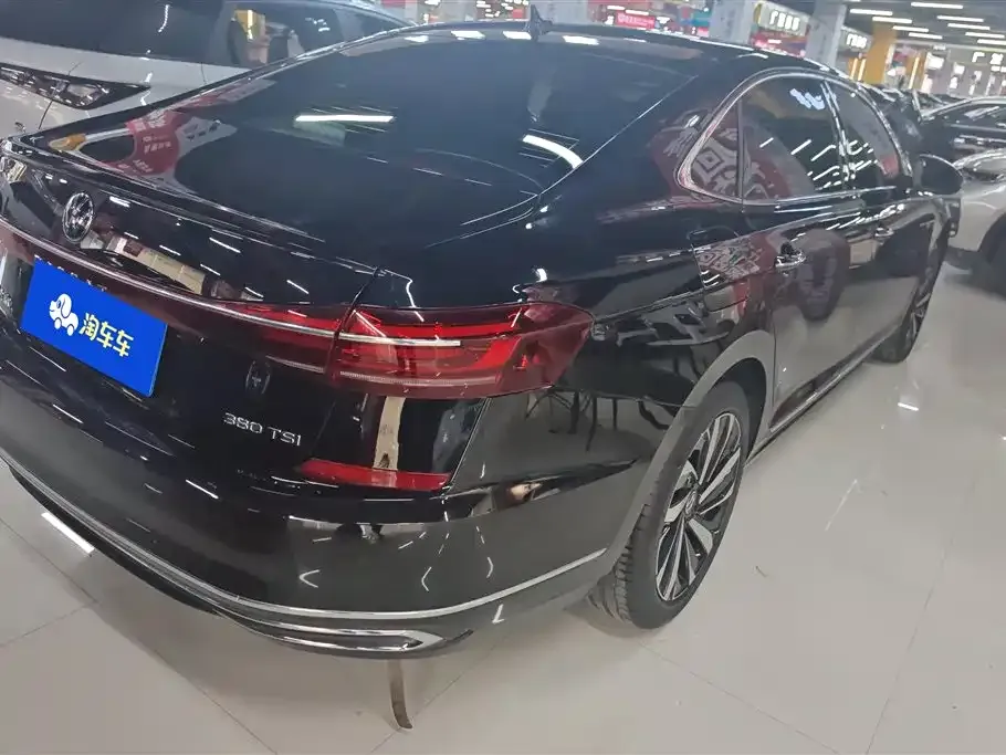 Volkswagen Passat 2024 из CN, фото 8