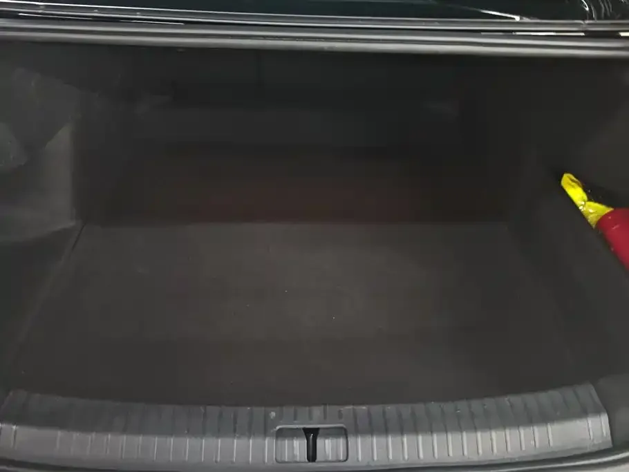 Volkswagen Passat 2024 из CN, фото 5