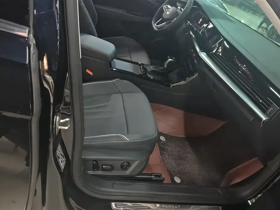 Volkswagen Passat 2024 из CN, фото 7