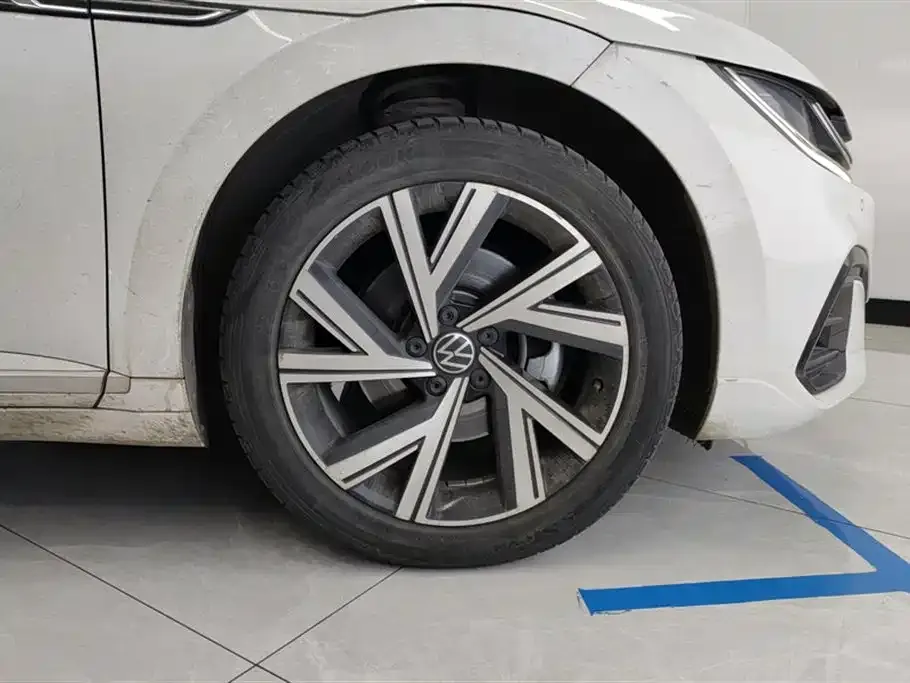 Volkswagen CC 2022 из CN, фото 2