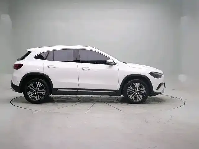 Mercedes-Benz GLA — фото 5