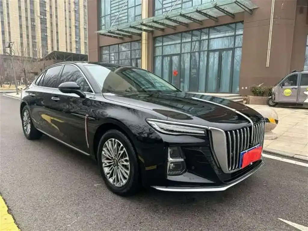 Hongqi H5 — фото 7