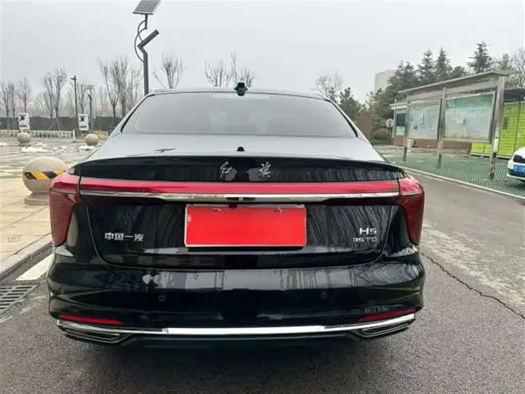 Hongqi H5 — фото 3