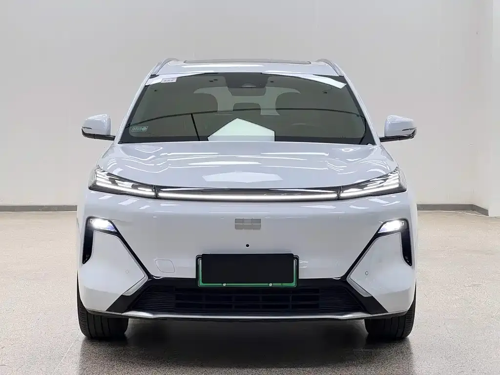 Geely 银河星舰7 — фото 3