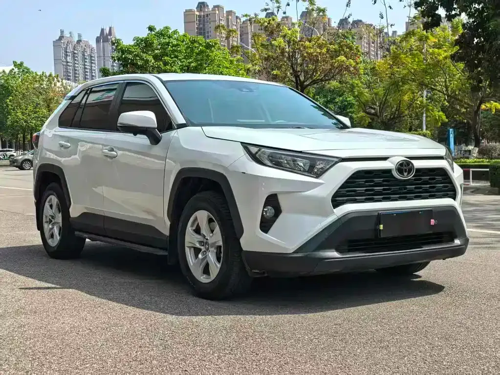 Toyota RAV4 2022 из CN, фото 8