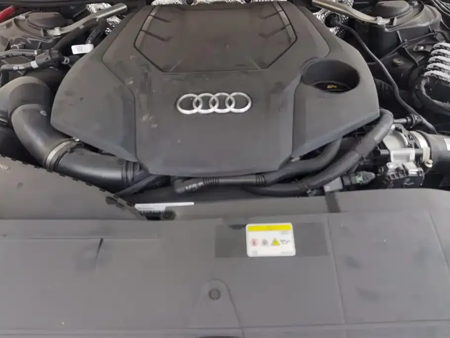 Audi A6L 2024 из CN, фото 6