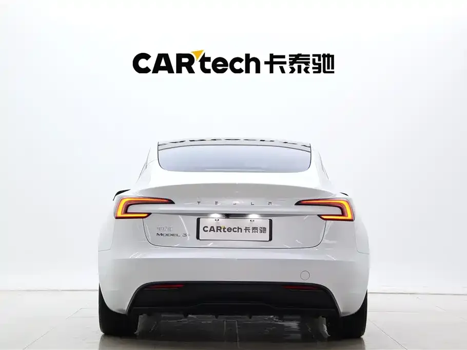 Tesla Model 3 — фото 3